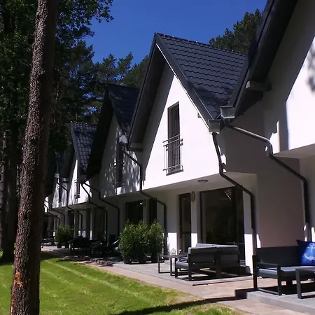 Lesne Tarasy 아파트 *