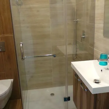 Lesne Tarasy 아파트