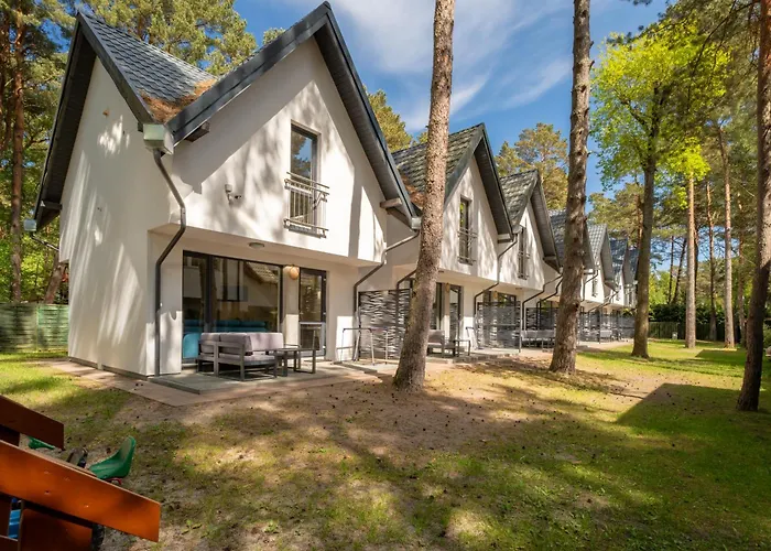 Lesne Tarasy 公寓 *